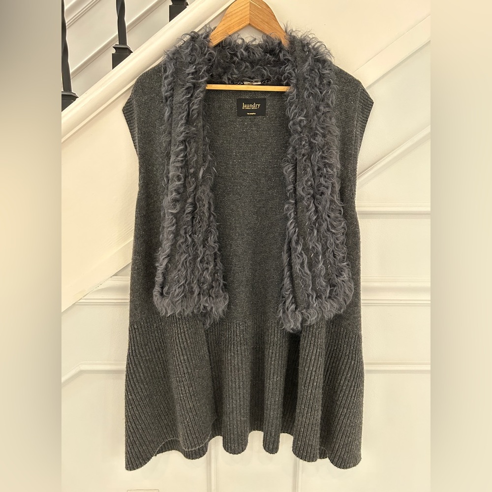 Laundry Vest